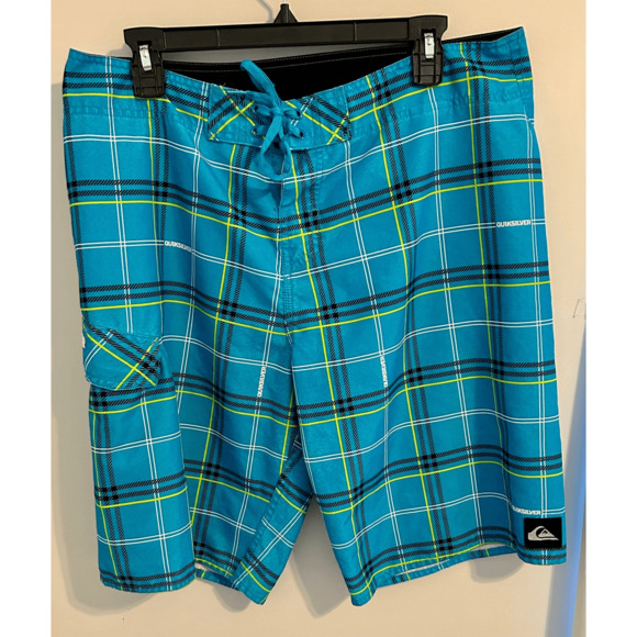 Quiksilver Men’s Blue Yellow Black Plaid Boardshorts Sz 34 - Picture 1 of 8